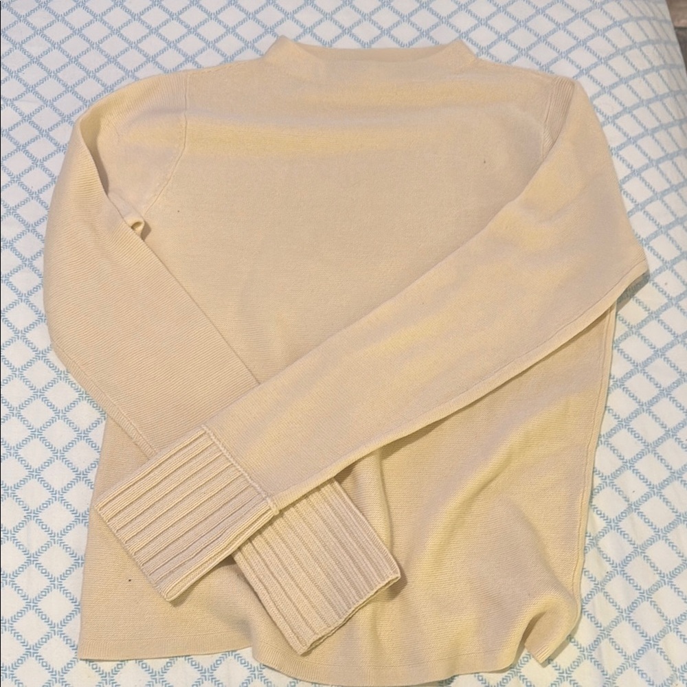 Club Monaco Cream Ribbed Crew Neck Sweater